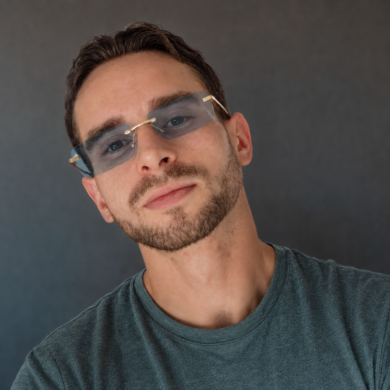 Jonas – direkter Ansprechpartner bei Webseitenhilfe-Direkt
